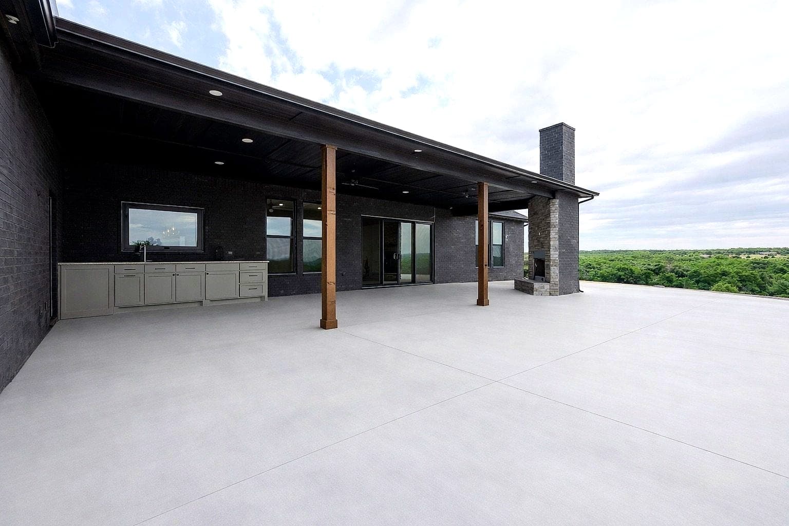 Custom home built by Turner & Son Homes in Oklahoma