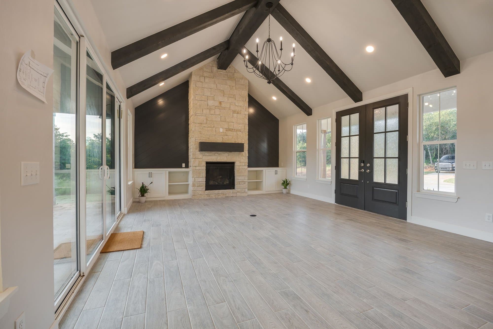 Custom home built by Turner & Son Homes - front elevation