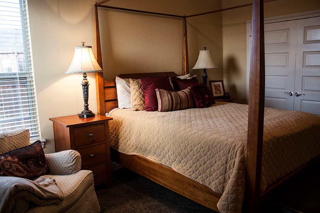 Savannah's inviting, ADA accessible home — Interior