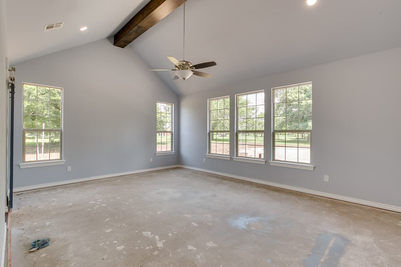 Oklahoma City Custom Home: Lakeshore Dr Blends Modern & Traditional Styles