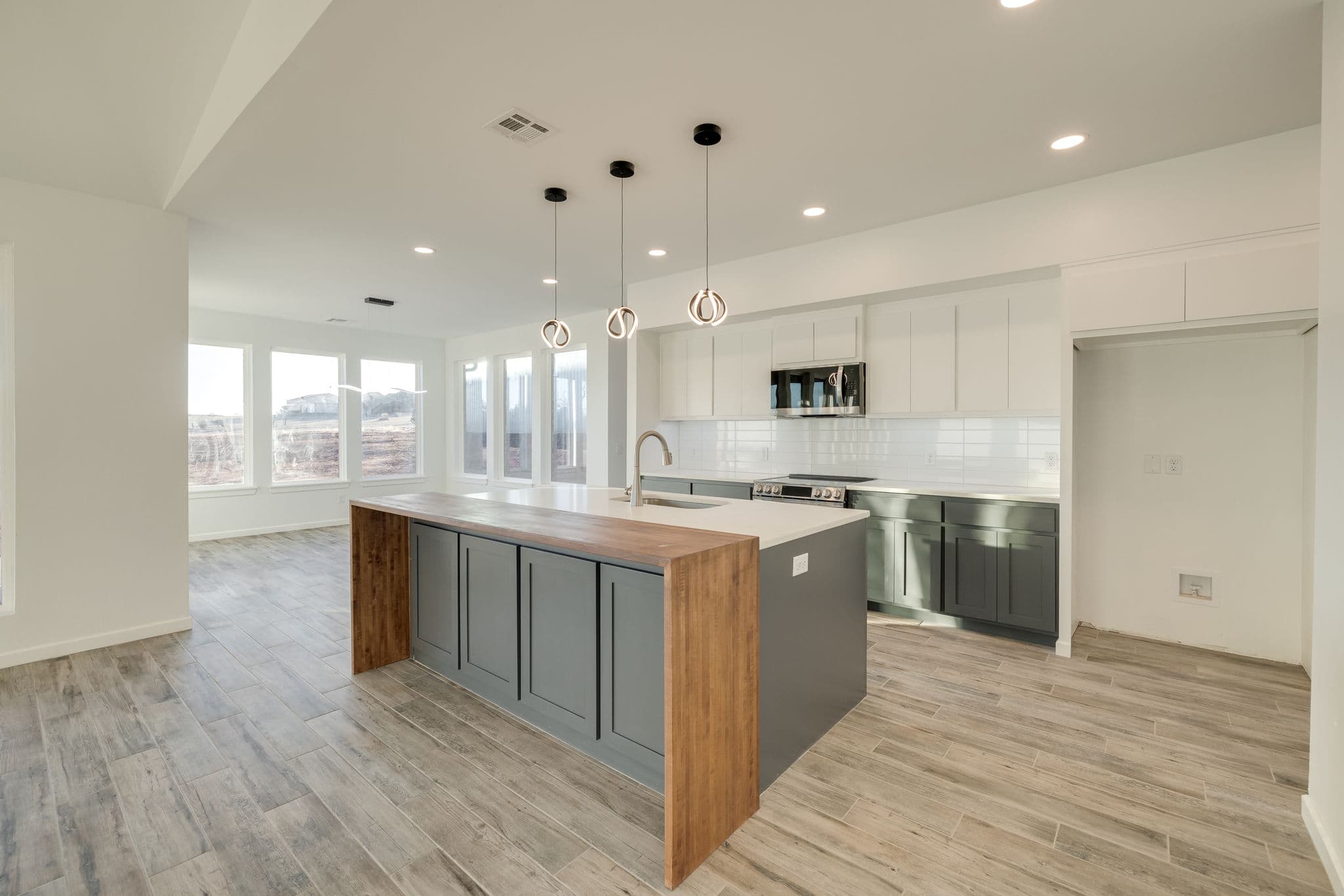 Tuttle Oklahoma Custom Home: Prairie Meadow Ln