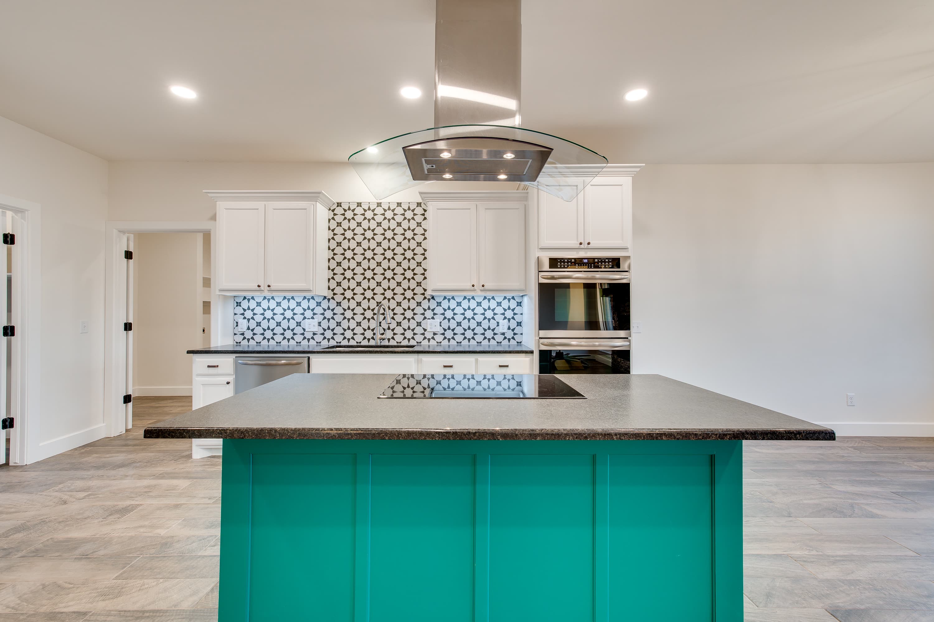 Kitchen island in custom home in Noble, Oklahoma