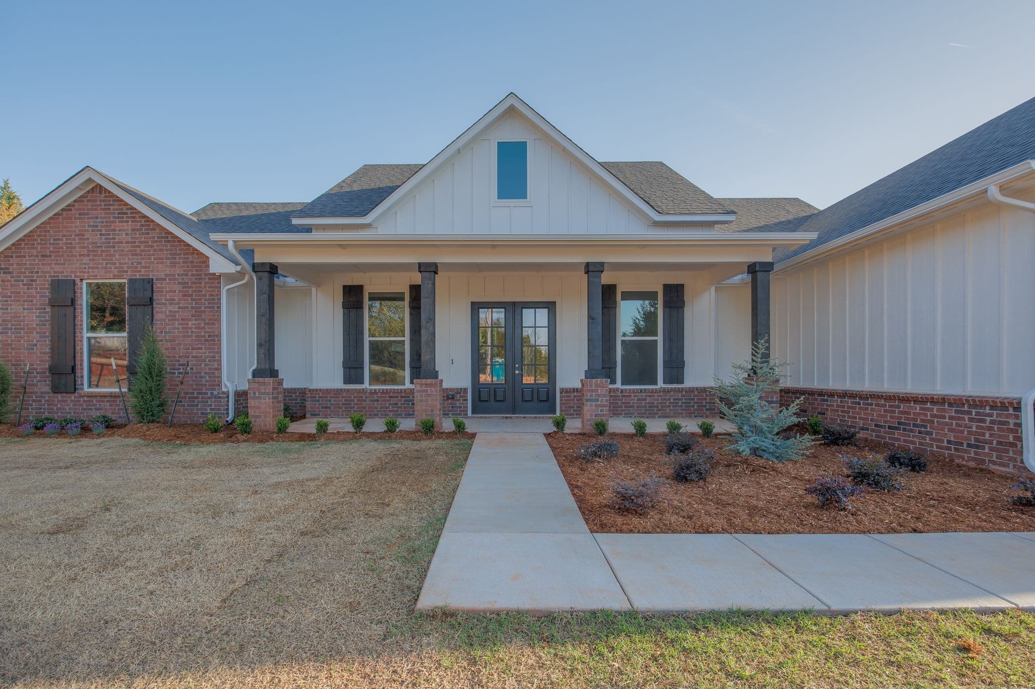 Luther Oklahoma Custom Home: Stone House Rd Rustic Modern Design