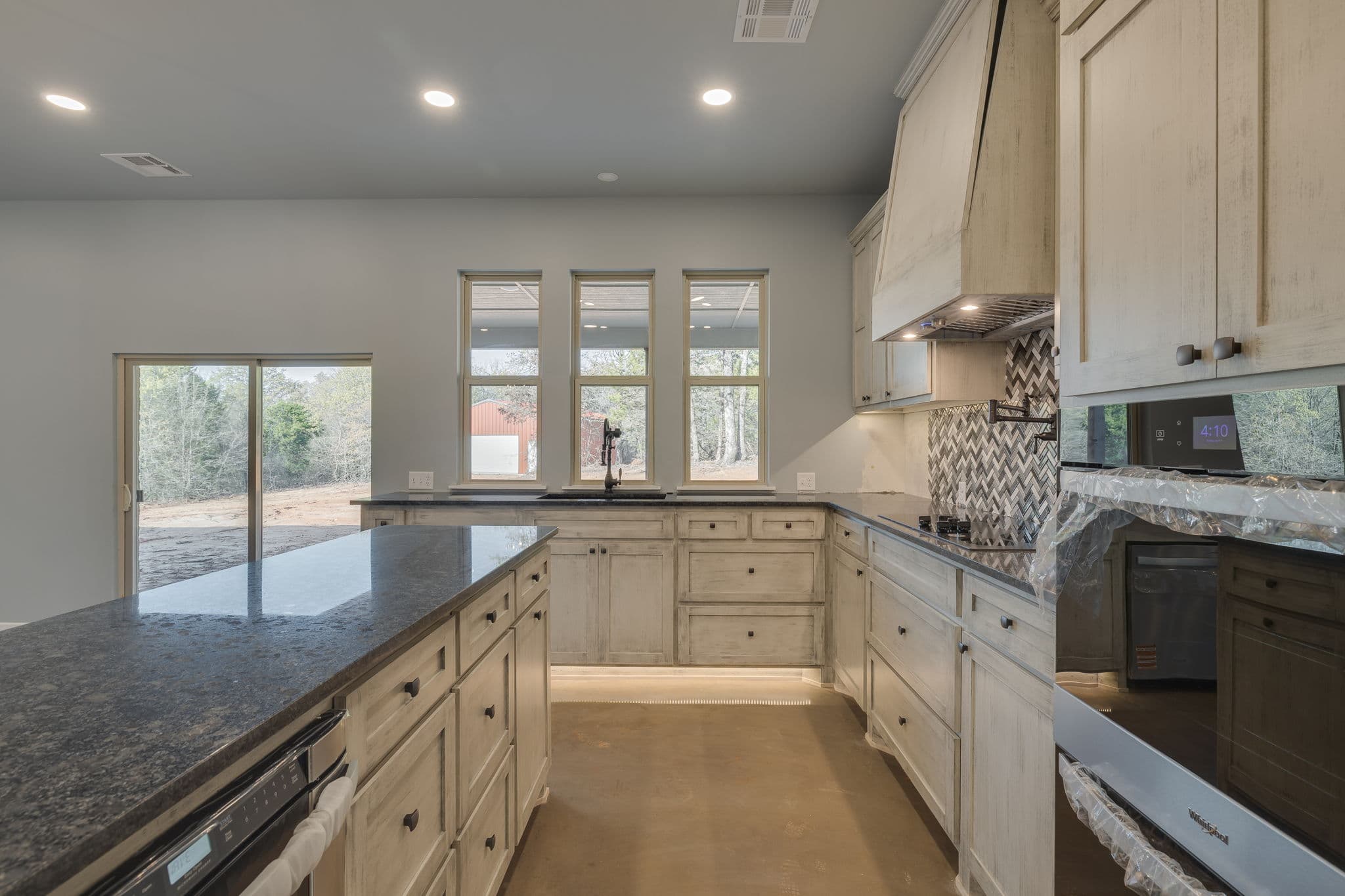 28-24500 Stevens Rd Tecumseh-30