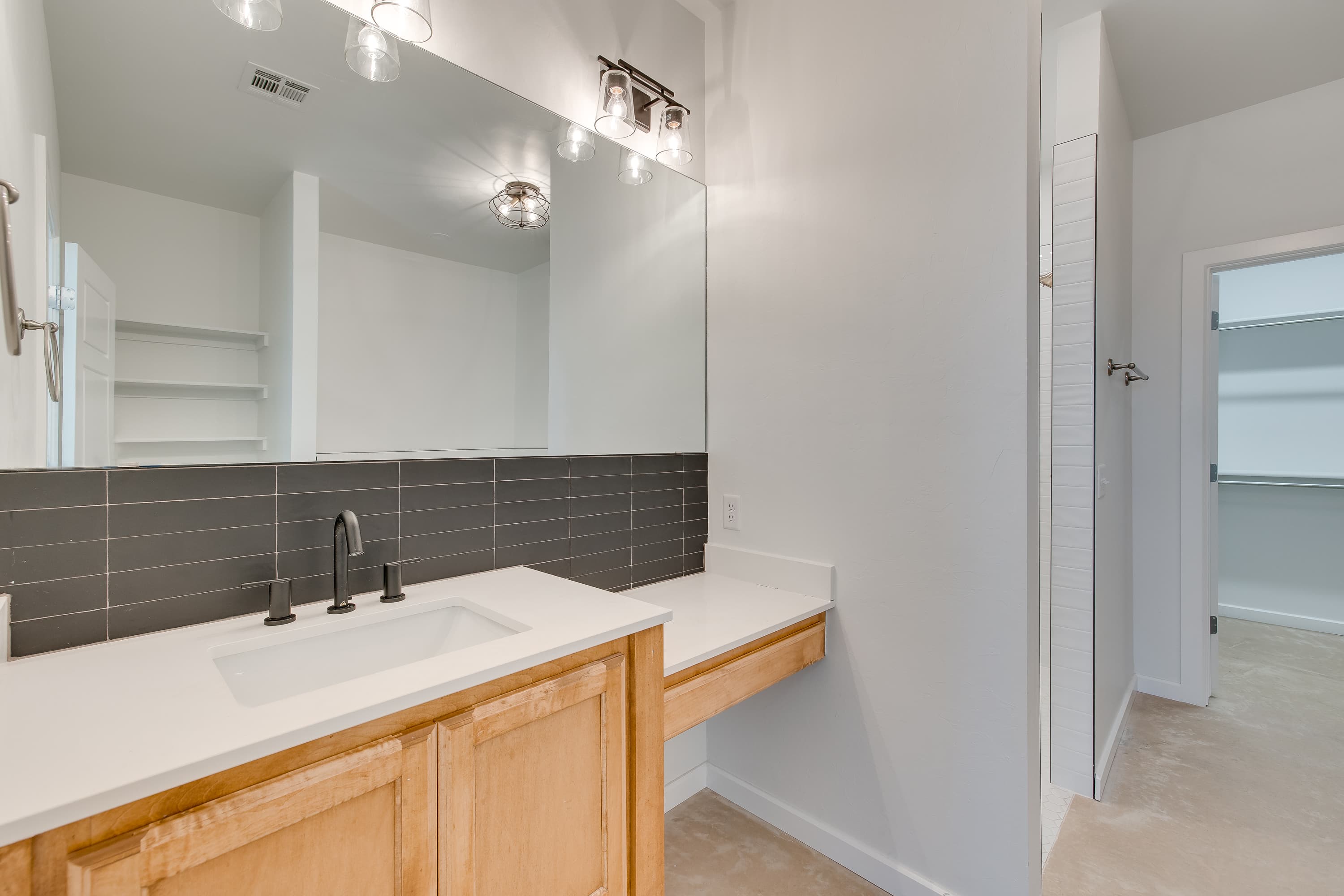 3350 E Redbud Ln Edmond19
