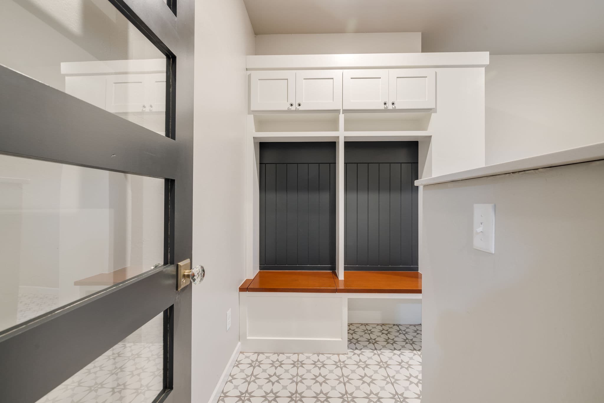 Oklahoma City Custom Home: S Luther Rd Modern & Luxurious