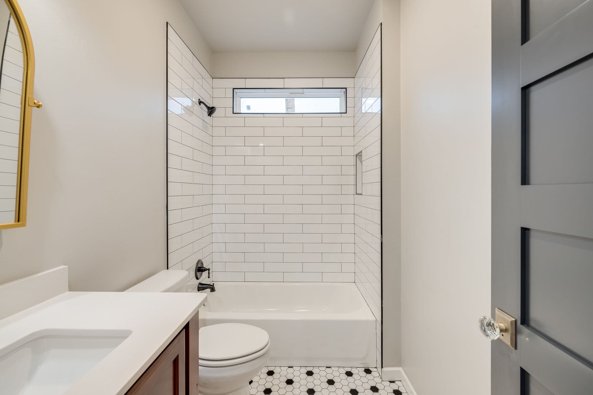 Oklahoma City Custom Home: S Luther Rd Modern & Luxurious