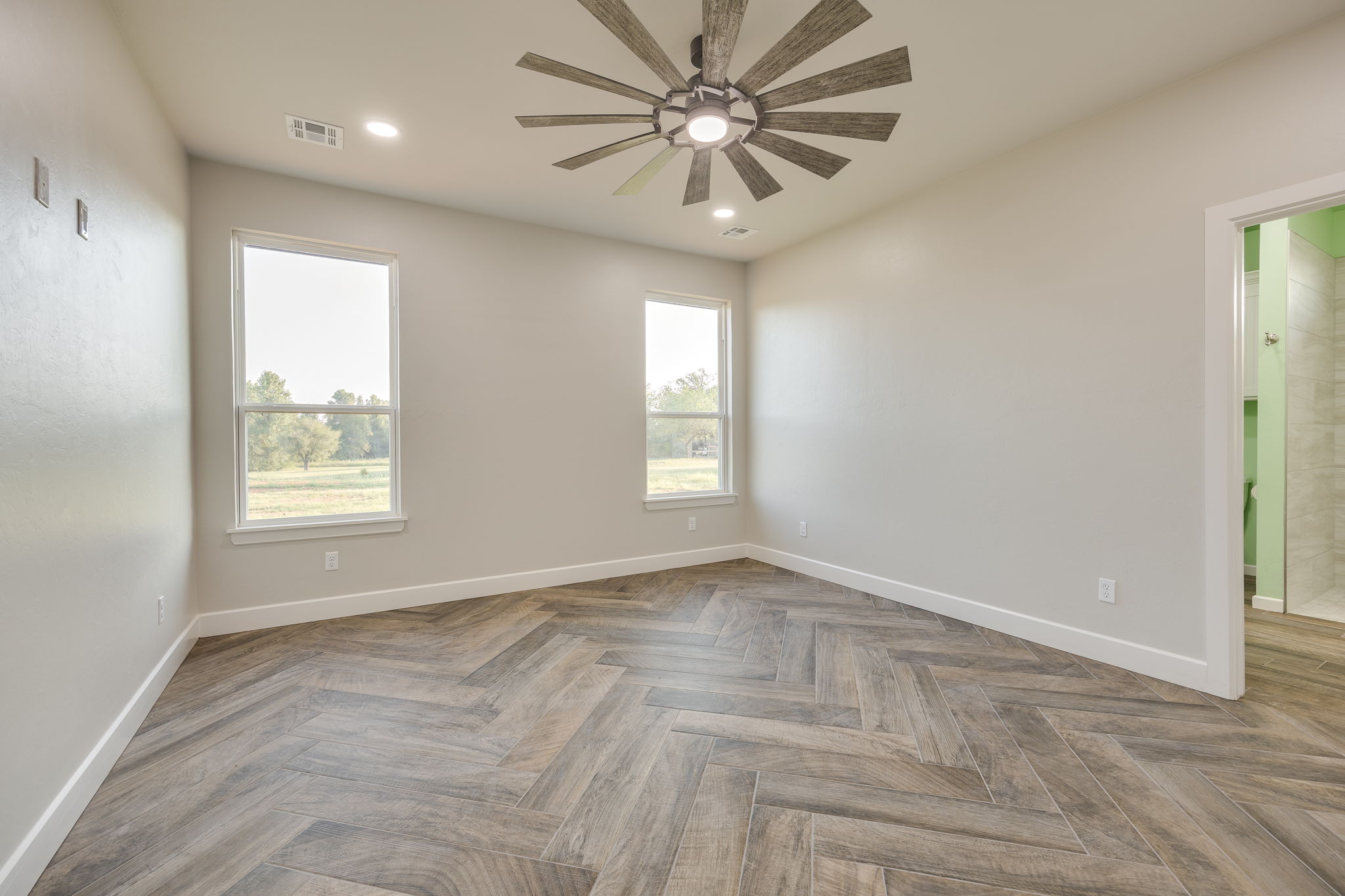 13759 W Memorial Rd Yukon-35