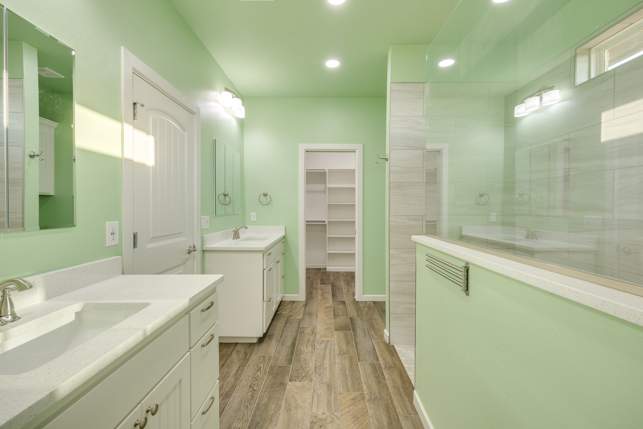13759 W Memorial Rd Yukon-40