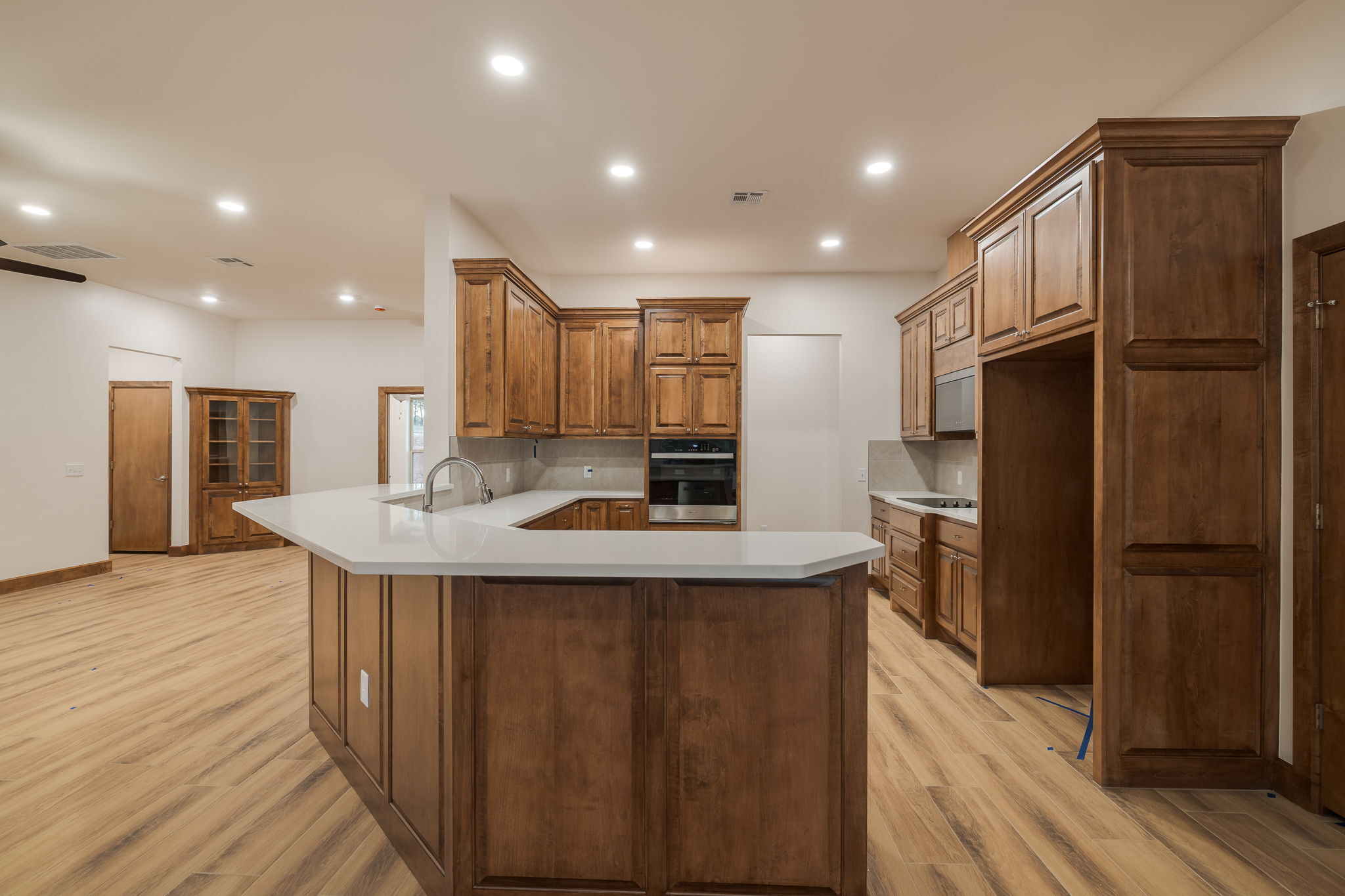 27-6250 156th NE Norman-27