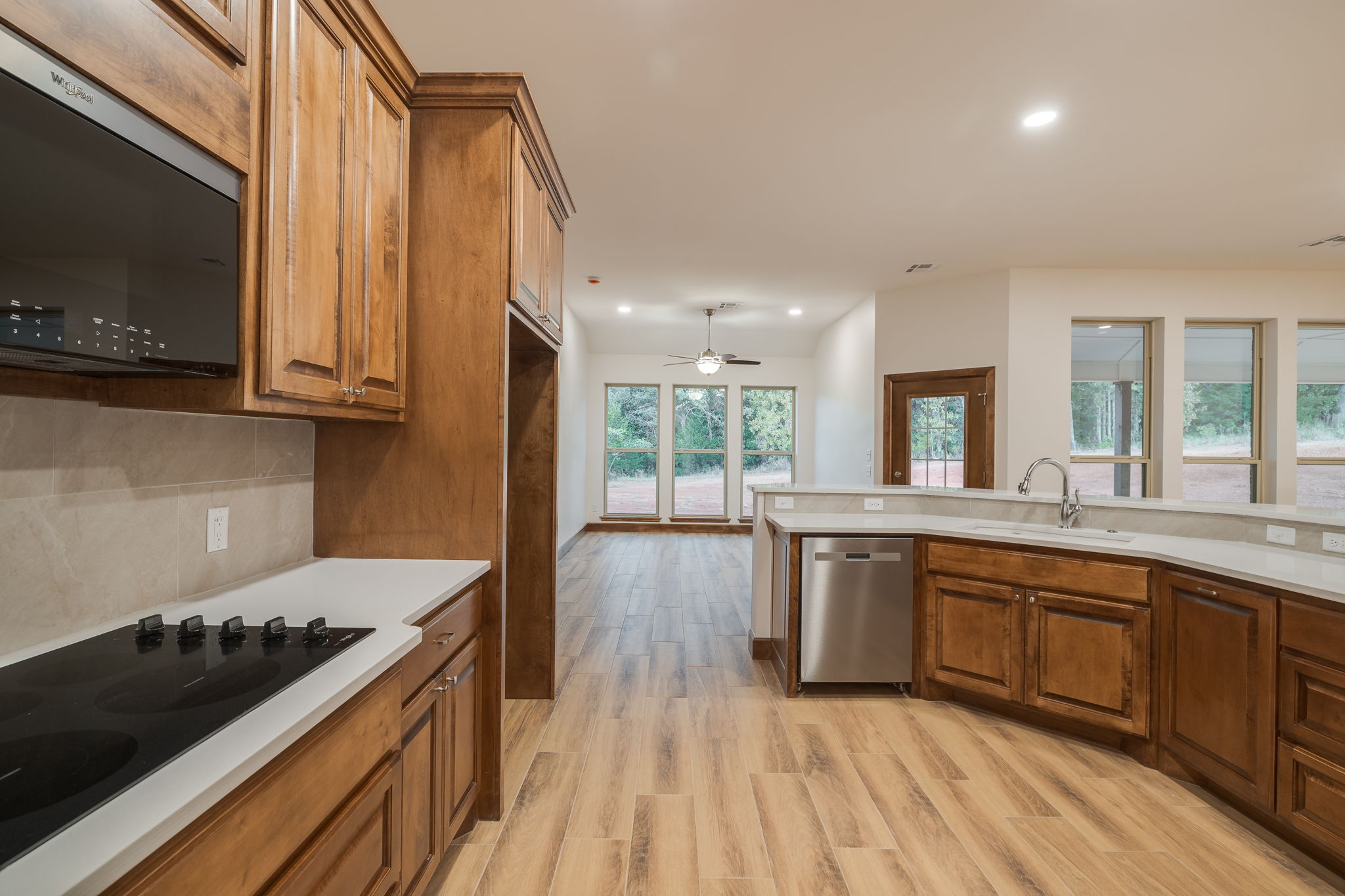 33-6250 156th NE Norman-33