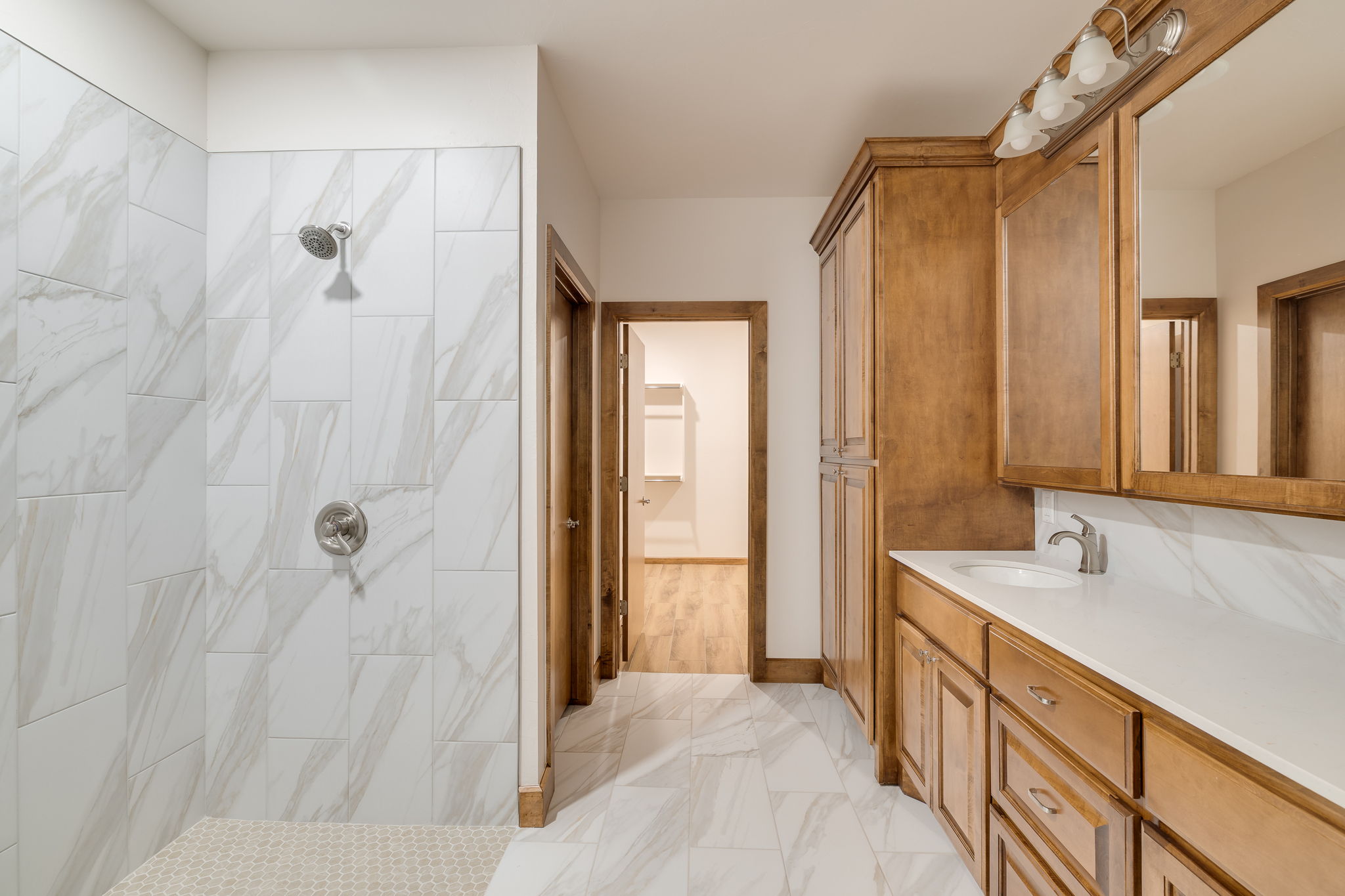 37-6250 156th NE Norman-37