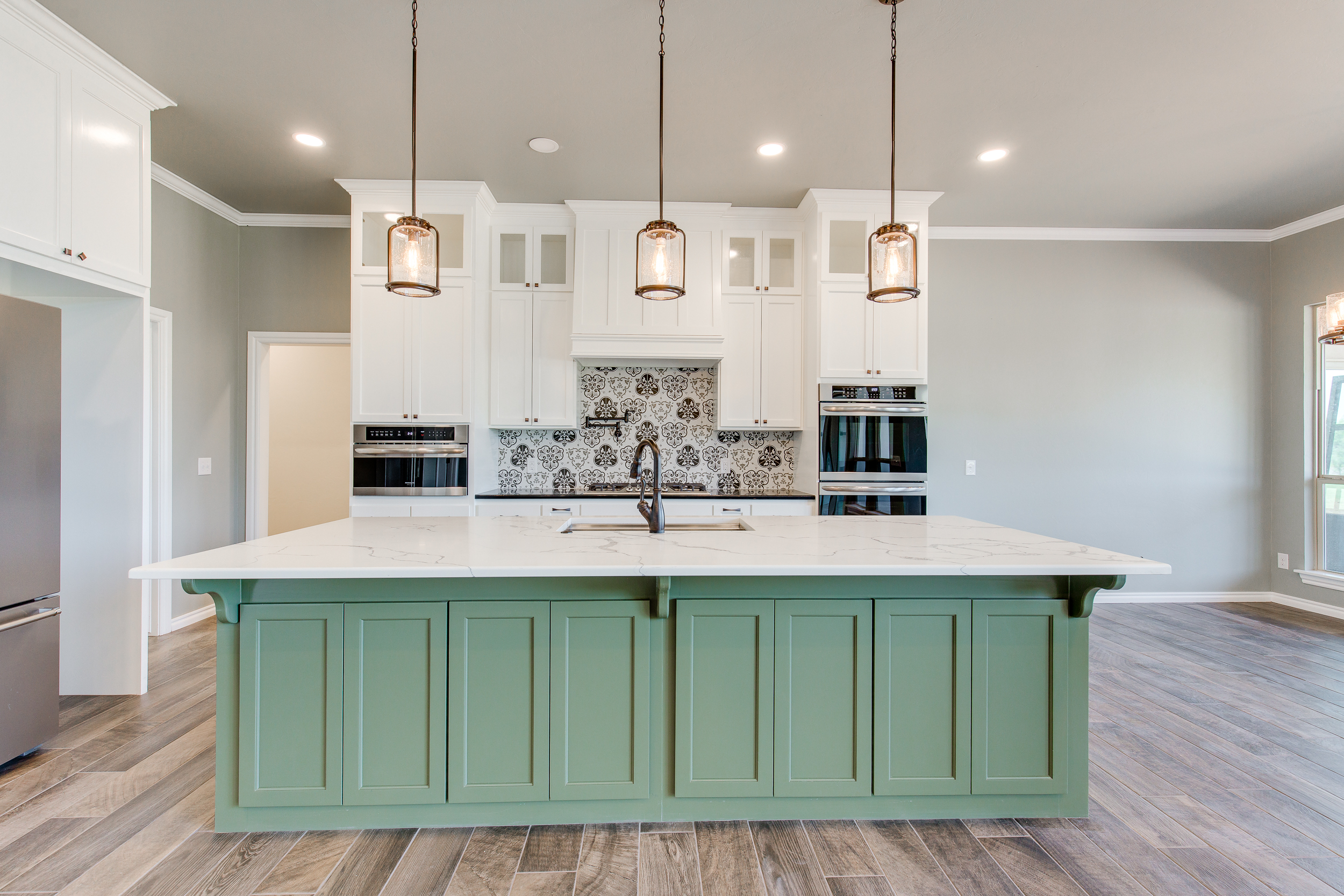 Island_Paint_Kitchen
